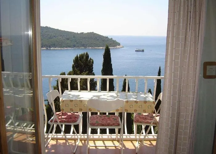 Tanja Comfortable * Ντουμπρόβνικ